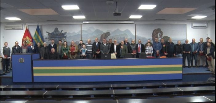  Dodijeljena priznanja i plakete „Zaslužni fudbalski sportski radnik Opštine Bar“