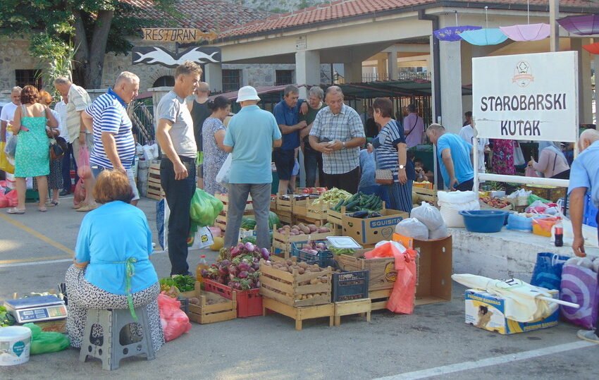  Narod nema para, nema ni pazara