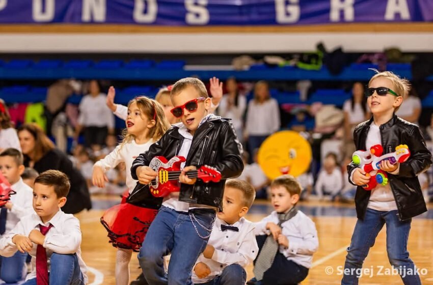  Priredba predškolaca u objektivu Sergeja Zabijaka